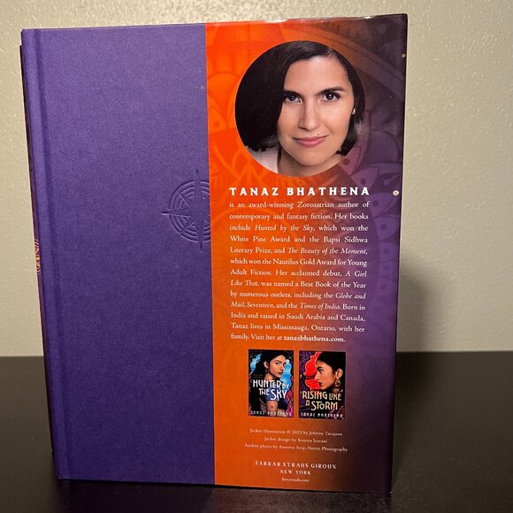 OF LIGHT AND SHADOW by Tanaz Bhathena YA Fantasy Historical Fiction Novel - Picture 5 of 5